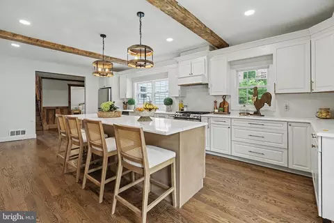 Kitchen - 700 Wright-debow Rd, Jackson, NJ 08527 photo 3 of 10