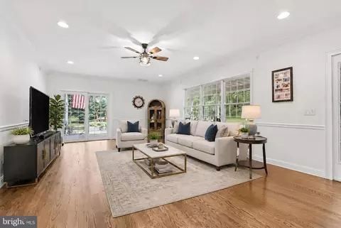 Living - 700 Wright-debow Rd, Jackson, NJ 08527 photo 1 of 5