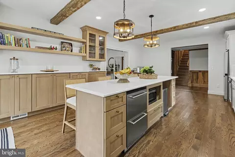Kitchen - 700 Wright-debow Rd, Jackson, NJ 08527 photo 5 of 10