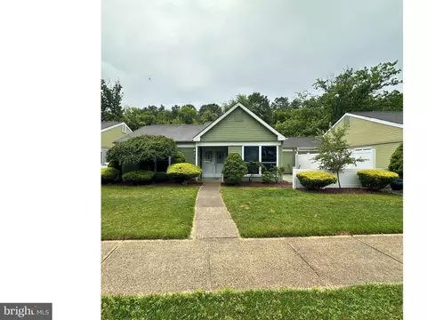 680 B Huntington Dr, Manchester Township, NJ 08759