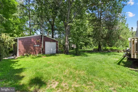 Exterior - 8 Riccis Dr, Jackson, NJ 08527 photo 5 of 10