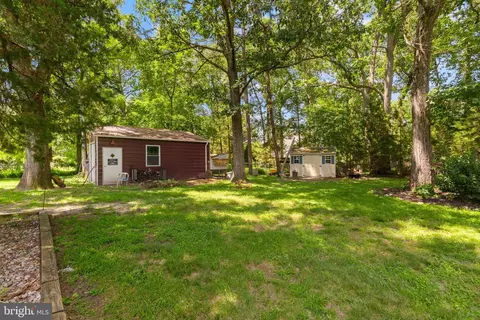Exterior - 8 Riccis Dr, Jackson, NJ 08527 photo 7 of 10
