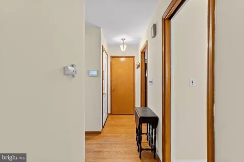 Entry Way - 8 Riccis Dr, Jackson, NJ 08527 photo 2 of 4