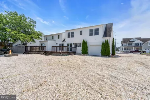 Exterior - 974 Capstan Dr, Forked River, NJ 08731 photo 3 of 4