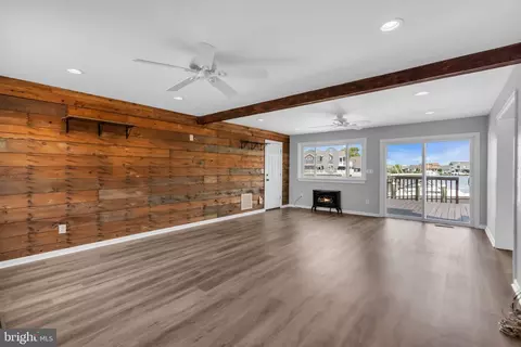 Living - 974 Capstan Dr, Forked River, NJ 08731 photo 3 of 3