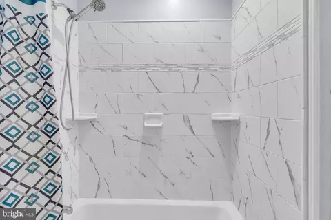 Bath - 54 Central Ave, Waretown, NJ 08758 photo 1 of 1