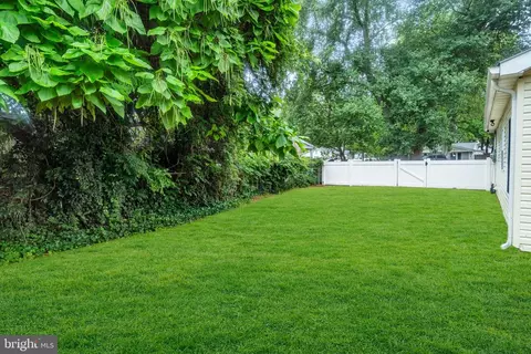 Exterior - 54 Central Ave, Waretown, NJ 08758 photo 4 of 4