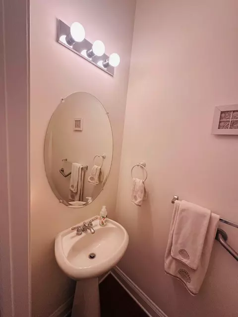 Bath - 72 Golf View Dr, Little Egg Harbor Twp, NJ 08087 photo 7 of 8
