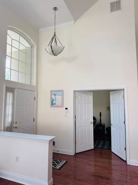 Entry Way - 72 Golf View Dr, Little Egg Harbor Twp, NJ 08087 photo 3 of 4
