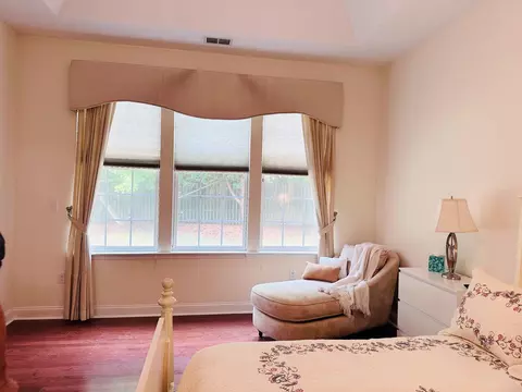 Bedroom - 72 Golf View Dr, Little Egg Harbor Twp, NJ 08087 photo 2 of 4