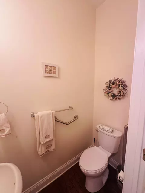 Bath - 72 Golf View Dr, Little Egg Harbor Twp, NJ 08087 photo 6 of 8