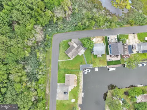 View/Area - 18 Beacon Dr, Waretown, NJ 08758 photo 6 of 7