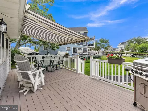 Exterior - 18 Beacon Dr, Waretown, NJ 08758 photo 6 of 14