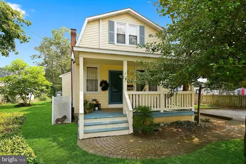 Exterior - 414 Springfield Ave, Pine Beach, NJ 08741 photo 3 of 10