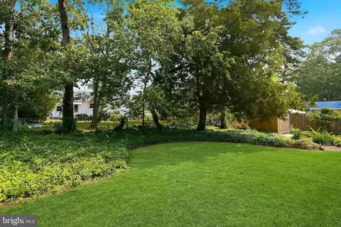 Exterior - 414 Springfield Ave, Pine Beach, NJ 08741 photo 6 of 10