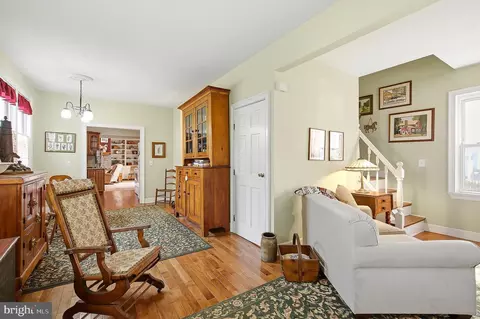 Entry Way - 414 Springfield Ave, Pine Beach, NJ 08741 photo 1 of 1