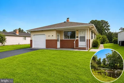 350 Barbados Dr N, Toms River, NJ 08757