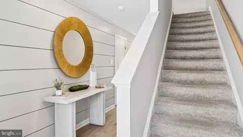 Entry Way - 39 Forest Park Dr, Waretown, NJ 08758 photo 6 of 15