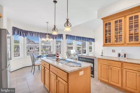 Kitchen - 77 Tiller Dr, Waretown, NJ 08758 photo 4 of 5