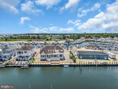 View/Area - 77 Tiller Dr, Waretown, NJ 08758 photo 3 of 46