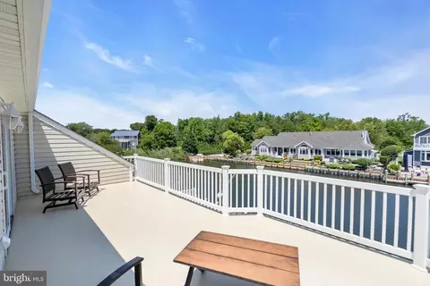 Exterior - 77 Tiller Dr, Waretown, NJ 08758 photo 6 of 14