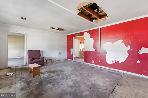 Living - 400 Third St, Waretown, NJ 08758 photo 2 of 2