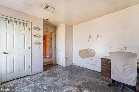 Bedroom - 400 Third St, Waretown, NJ 08758 photo 4 of 5