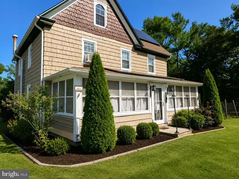 220 Kelly Ave, West Creek, NJ 08092