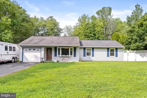210 Archertown Rd, New Egypt, NJ 08533