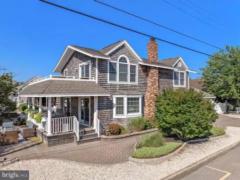 2015 West Ave, Beach Haven, NJ 08008