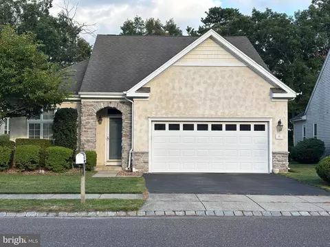 11 Westport Dr, Barnegat, NJ 08005