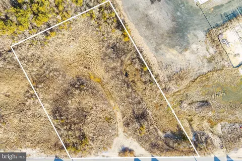14 Parker Rd, Tuckerton, NJ 08087