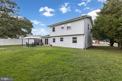 Exterior - 14 Oneida Ave, Waretown, NJ 08758 photo 5 of 5