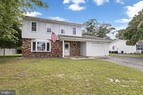 Exterior - 14 Oneida Ave, Waretown, NJ 08758 photo 1 of 5