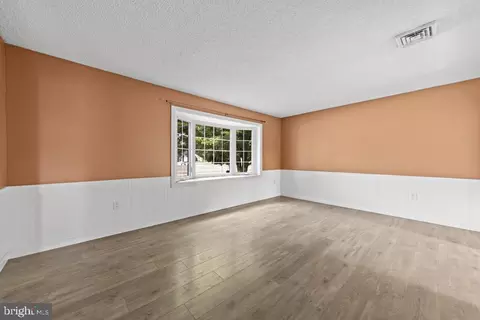Living - 14 Oneida Ave, Waretown, NJ 08758 photo 2 of 3