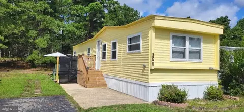 160 Chestnut Dr, Barnegat, NJ 08005