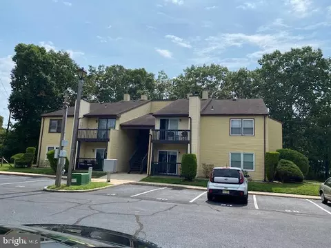 24 Red Oak Ln #24, Little Egg Harbor Twp, NJ 08087