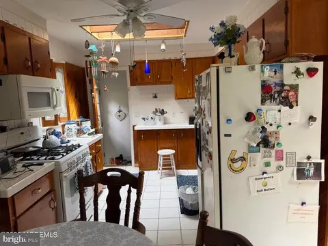 Kitchen - 4 Peachtree St, Jackson, NJ 08527 photo 1 of 1