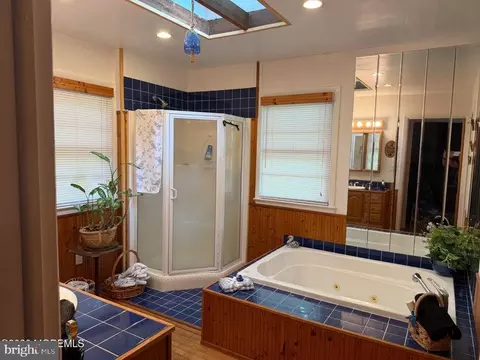 Bath - 4 Peachtree St, Jackson, NJ 08527 photo 1 of 2