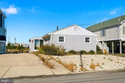 22 S Ensign Dr, Little Egg Harbor Twp, NJ 08087