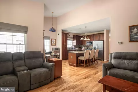 Entry Way - 12 Belmar Blvd, Waretown, NJ 08758 photo 5 of 7