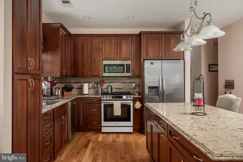 Kitchen - 12 Belmar Blvd, Waretown, NJ 08758 photo 2 of 3