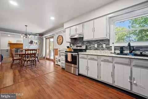 Kitchen - 1806 Ridge Rd, Forked River, NJ 08731 photo 2 of 2