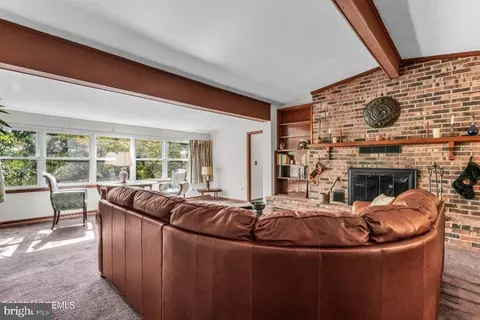 Living - 1687 Forge Pond Rd, Brick, NJ 08724 photo 1 of 4