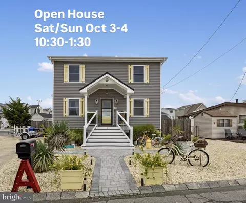 4 Weaver Dr, Manahawkin, NJ 08050