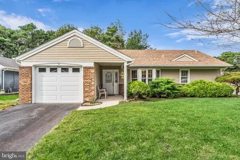 Exterior - 9 Brookdale Ct, Forked River, NJ 08731 photo 1 of 3