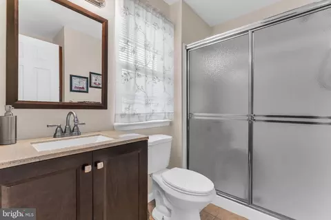 Bath - 9 Brookdale Ct, Forked River, NJ 08731 photo 1 of 2