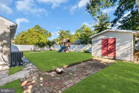Exterior - 1269 Olds St, Forked River, NJ 08731 photo 4 of 5