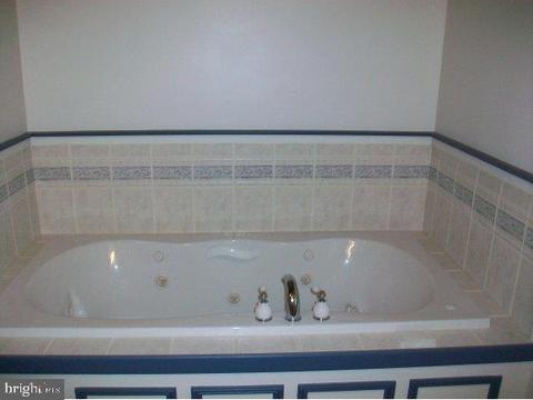 204 Conifer Dr, Forked River, NJ 08731 photo 9