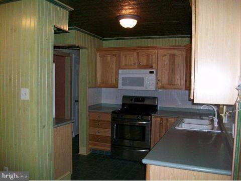 204 Conifer Dr, Forked River, NJ 08731 photo 4